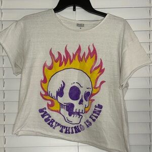✨Custom cut skull crop top